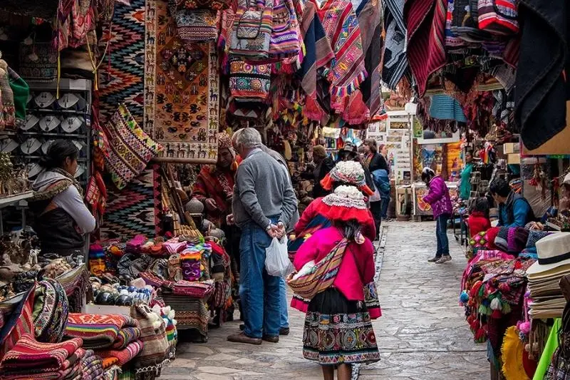 pisac market