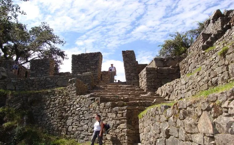 sun gate machu picchu