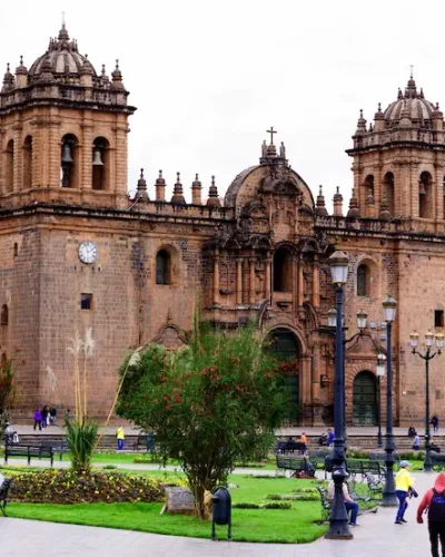 main-square-cusco.webp