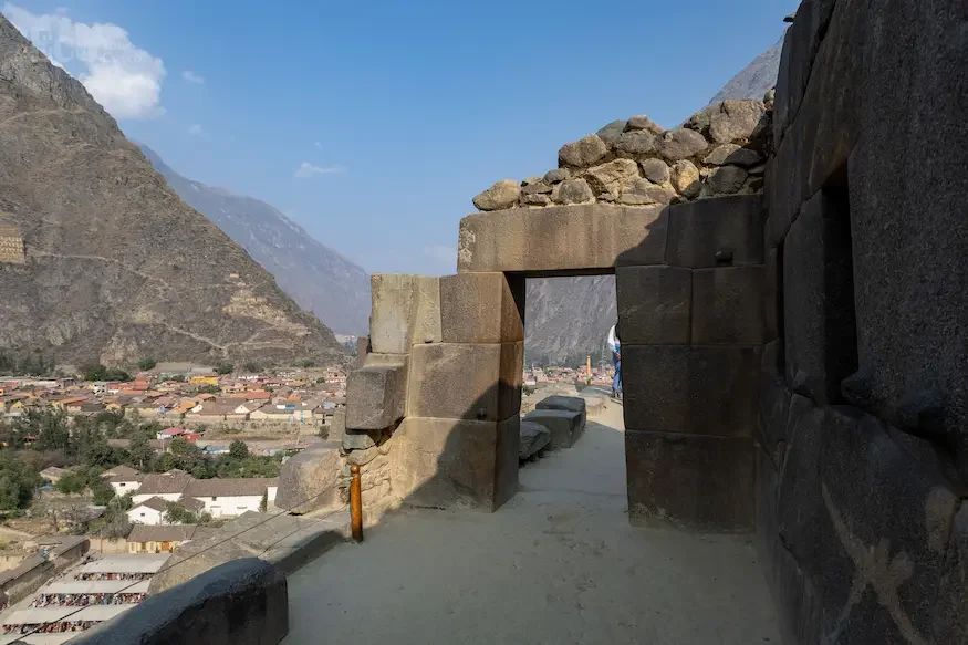 gate ollantaytambo